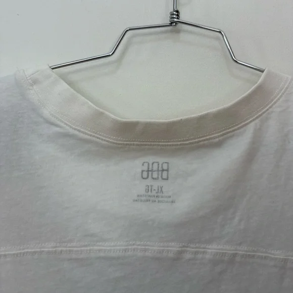 NWT Urban Outfitters BDG Game Day Collegiate Graphic Cutoff Tee Size XL - Picture 10 of 11